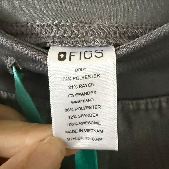 Figs Technical Collection Scrub Pants in Gray Size Small - Picture 3 of 6